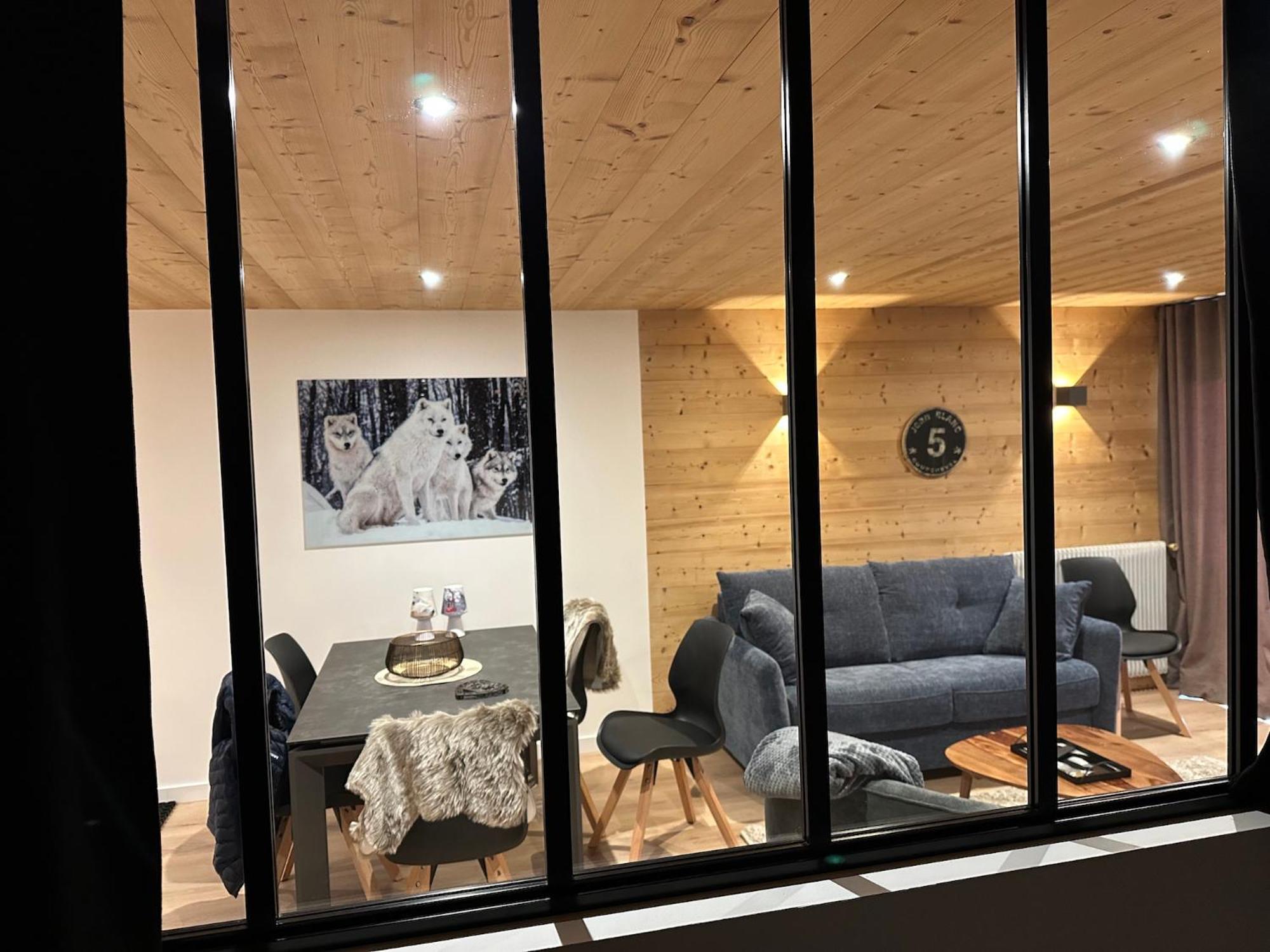 Les Loups Blancs Apartment Корчевел Екстериор снимка